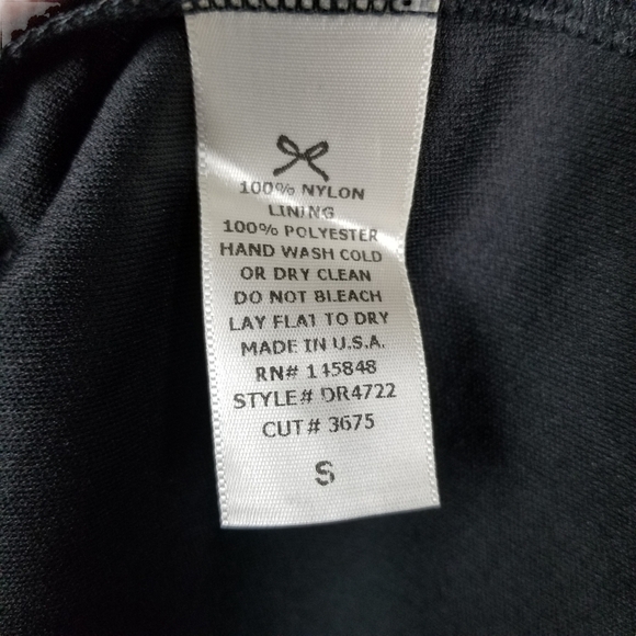 Everly Black Gold Sleeveless Dress Metallic Women's Size Small - Picture 7 of 7